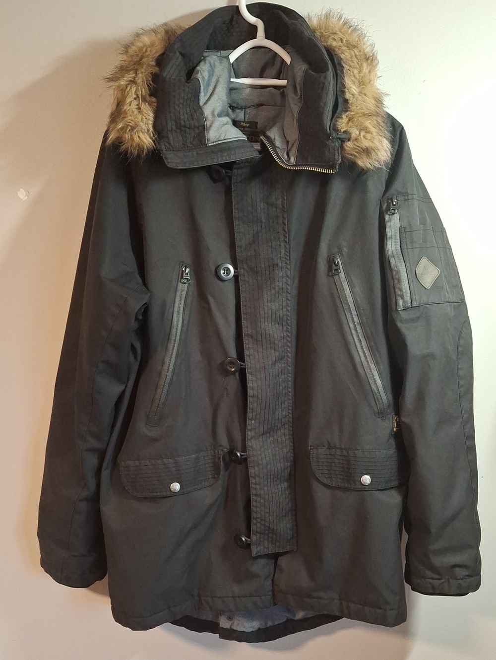 Burton DRYRIDE Faux Fur Hooded Winter Parka Jacket Black Size L